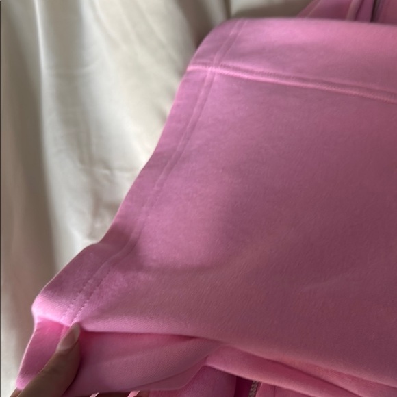 Pink Cropped Hoodie and Pant Set - Picture 5 of 12
